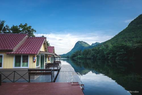 Hotel Naphatphorn Resort