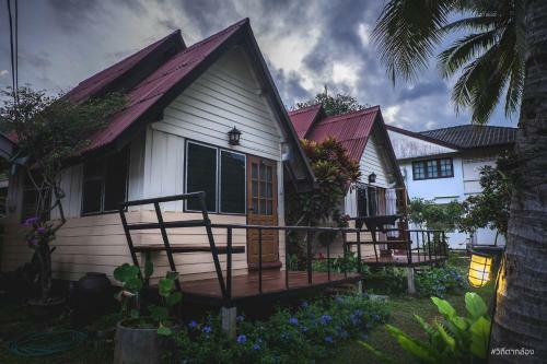 Hotel Naphatphorn Resort
