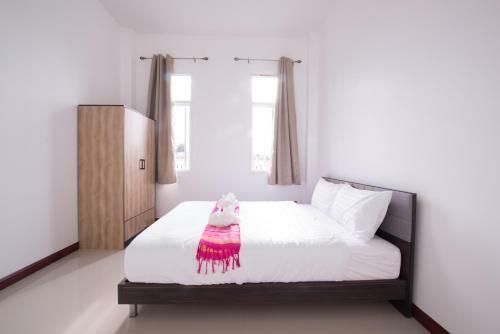 Bees Smile Hotel