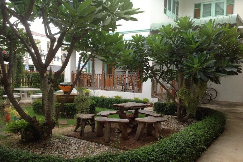 Bed & Breakfast 2n Guesthouse