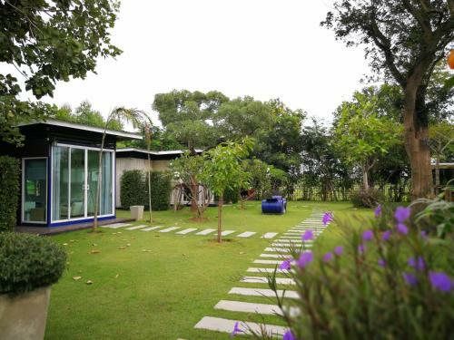 Hostal Baan Armon Resort