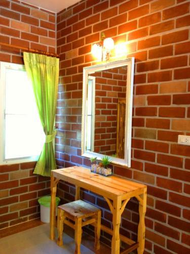 Hotel Theerama Cottage