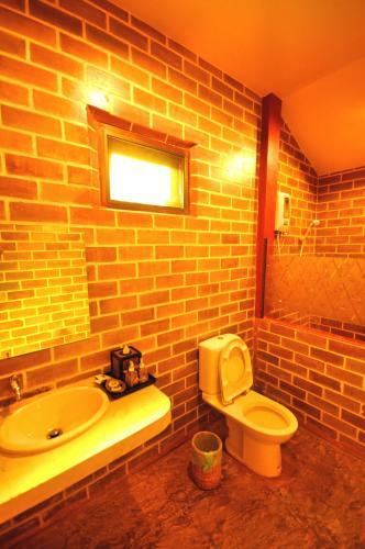 Hotel Theerama Cottage