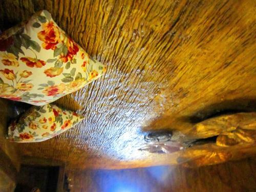 Hotel Theerama Cottage