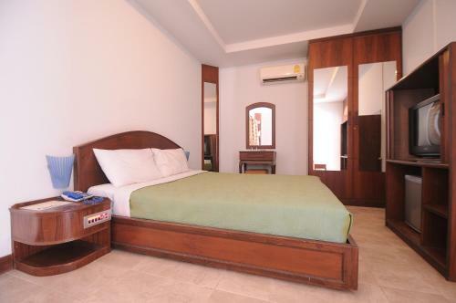 Hostal Paradise Inn And Dining