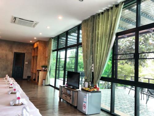 Hotel Baan Suan Leelawadee Resort Nan