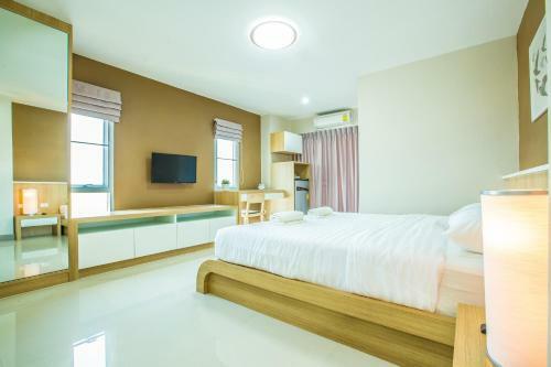 Aparthotel Central Place Serviced Apartment Angsila
