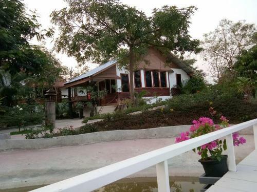 Pruksa Garden Hotel