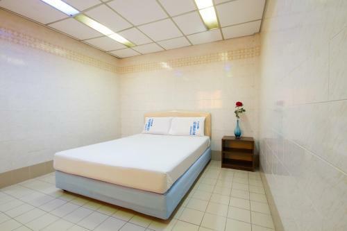 Bualuang Hotel
