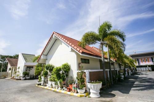 Bualuang Hotel