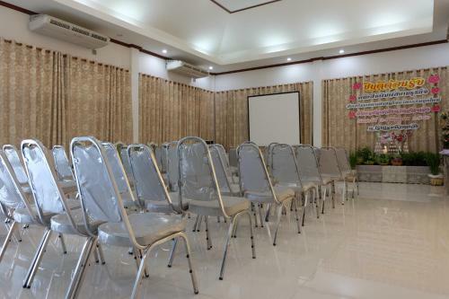 Bualuang Hotel