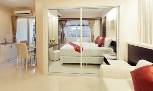Excella Hotel