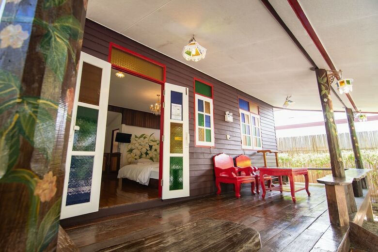 Hotel Baan Imm Sook Resort