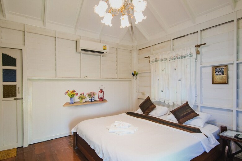 Hotel Baan Imm Sook Resort