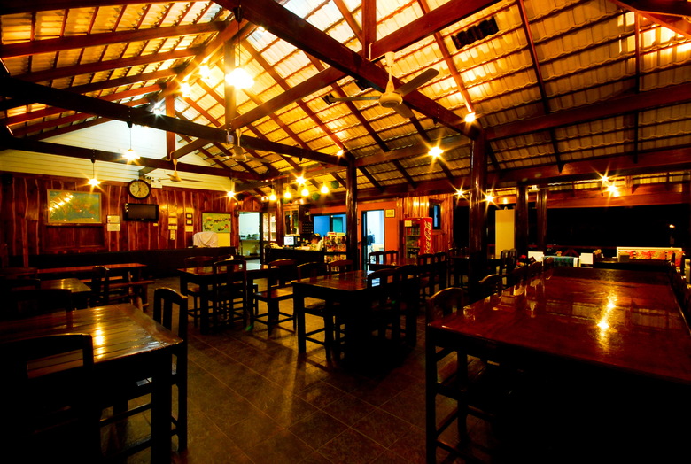 Hotel Rocky Point Resort