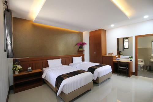 Nonghan Grand Hotel And Resort