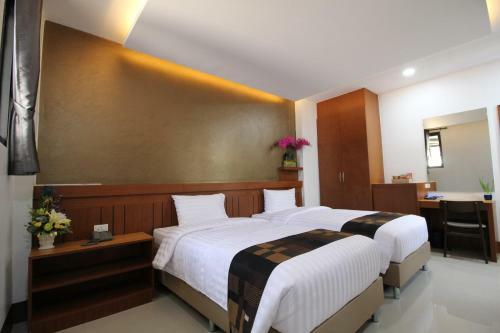 Nonghan Grand Hotel And Resort