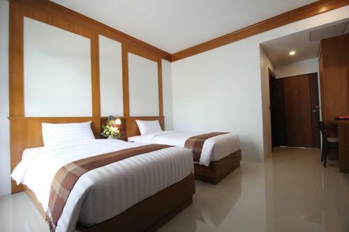 Nonghan Grand Hotel And Resort