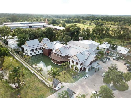 Nonghan Grand Hotel And Resort