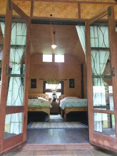 Hotel Chiang Dao Hut Resort