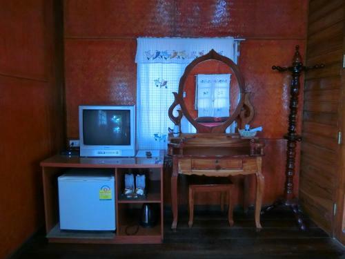 Hostal Jungle Home At Korat Zoo