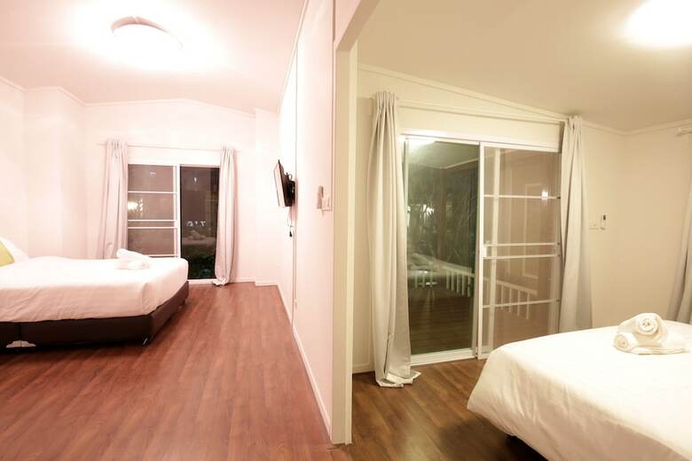 Hostal Resort M Bangkok - Bts Onnut