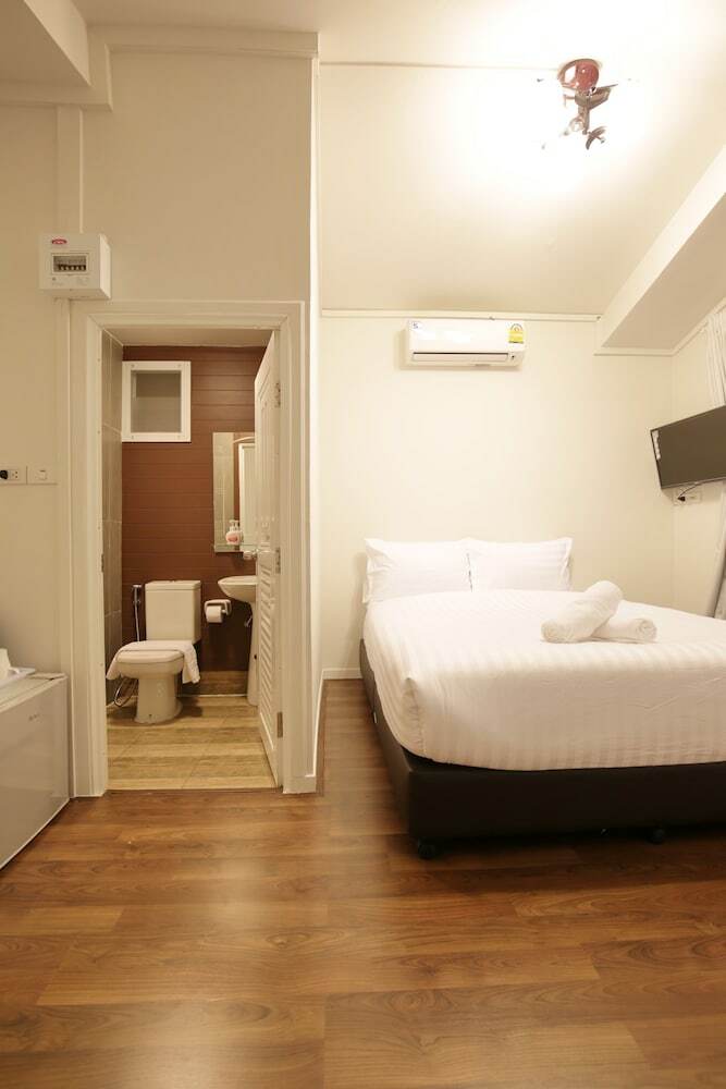 Hostal Resort M Bangkok - Bts Onnut