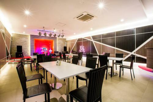 Hostal Till Thong Garden