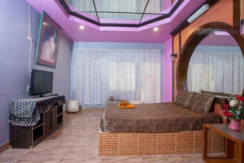 Diane Hotel