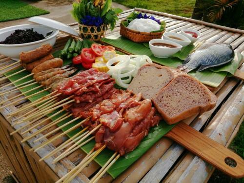 Rai Ruen Rom Organic Farm