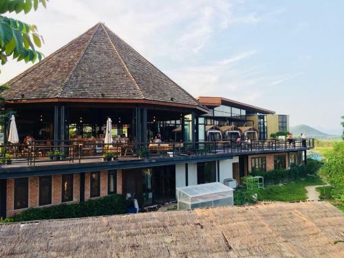 Rai Ruen Rom Organic Farm