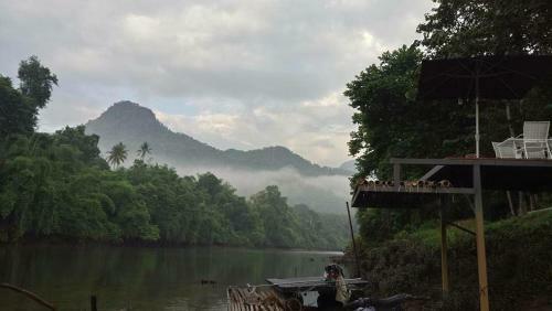 Hotel Suan Ruen Rom View Raft