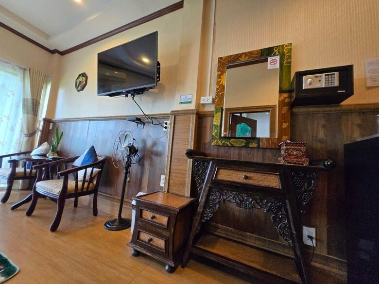 Hotel Suwanna Riverside