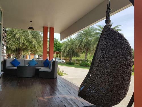 Hotel At Muang Ploy Resort