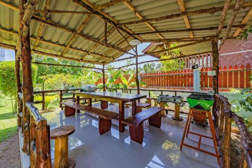 Hostal Rat Villa