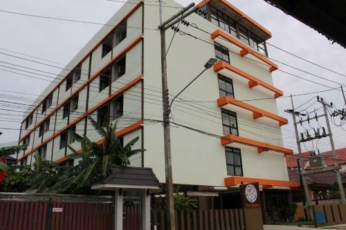 Hostal The Rooms Residence