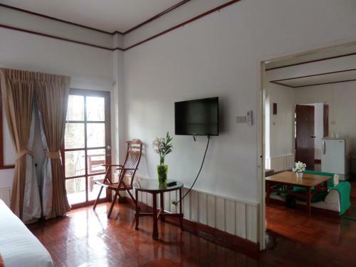 Hotel Sappraiwan Elephant Resort&sanctuary