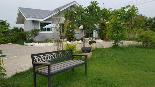 Hostal Muangway Garden Ville