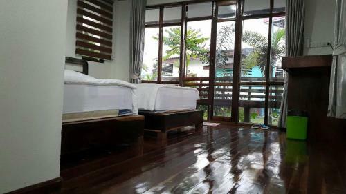 Hostal Muangway Garden Ville