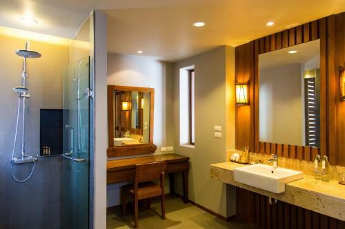 Hotel Maehaad Bay Resort