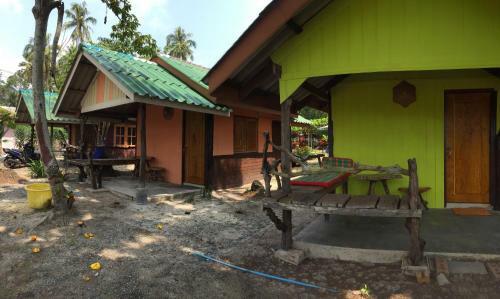 Hotel Lee Red House