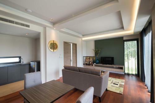 Green Ville Laguna Hotel