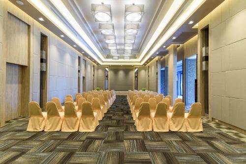 Green Ville Laguna Hotel