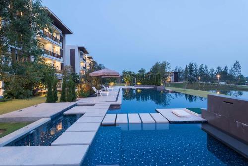 Green Ville Laguna Hotel
