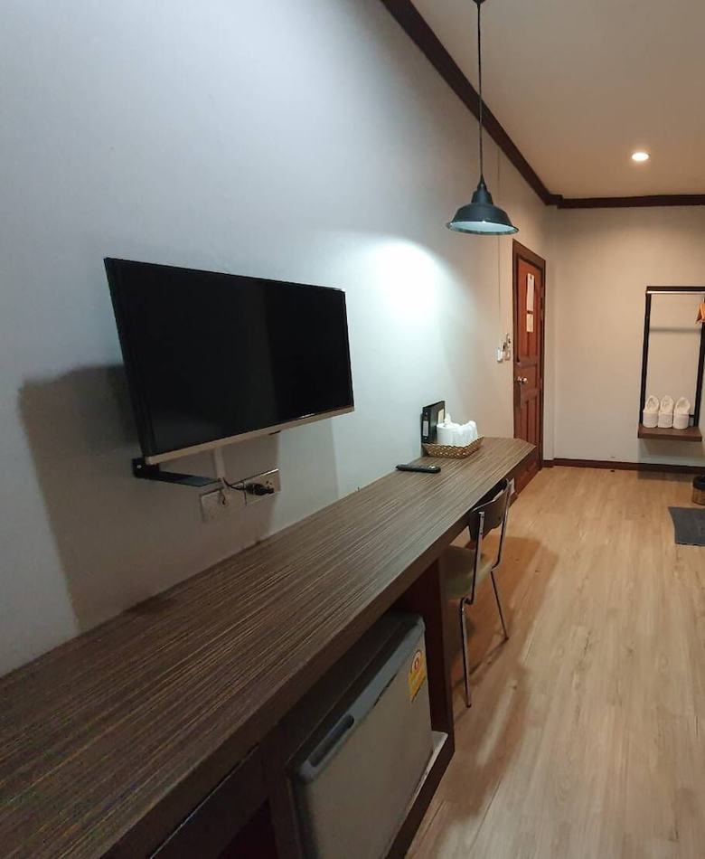 Golden House Hotel Sakaeo