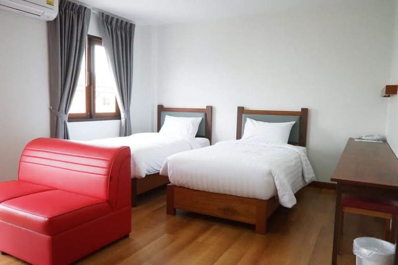 Hotel Tai-shan Suites