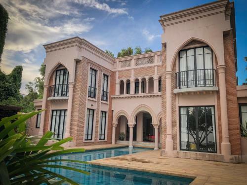 Hotel The Ryad Rayong
