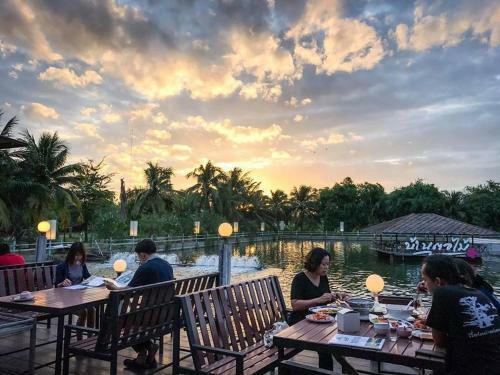 Hotel Baan Tor Mai Resort