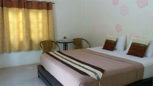 Hotel Suan Lam Yai Resort