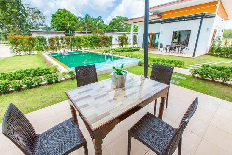 Hotel Ozone Resort & Pool Villa